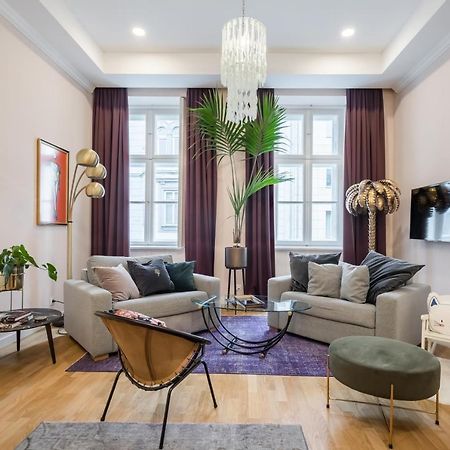 Bpr Adagio Design Home With A/C ブダペスト エクステリア 写真