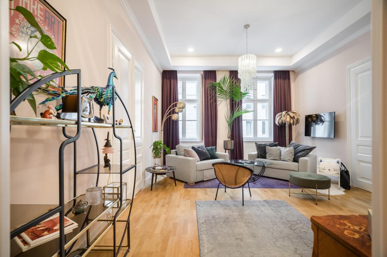 Bpr Adagio Design Home With A/C ブダペスト エクステリア 写真